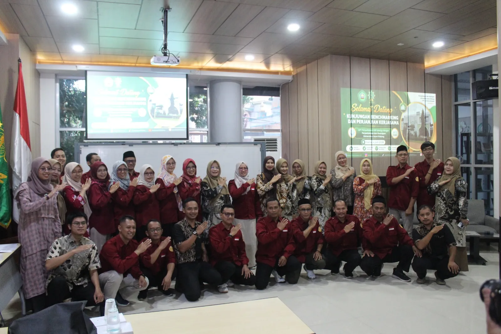 Perpustakaan UIN Salatiga Benchmarking ke Perpustakaan dan Kearsipan UNISMA